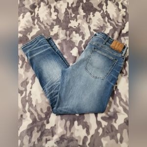 American Eagle Athletic Skinny Jeans Size: 40x32